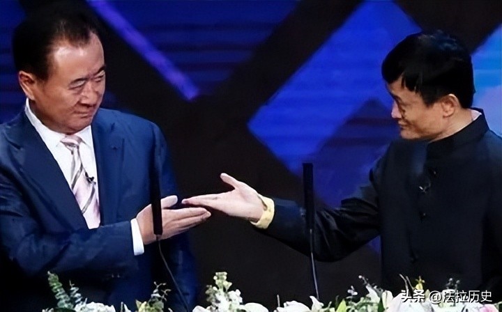 万达成恒大2.0？揭王健林隐藏*局骗**，独子王思聪因此走“不归路”