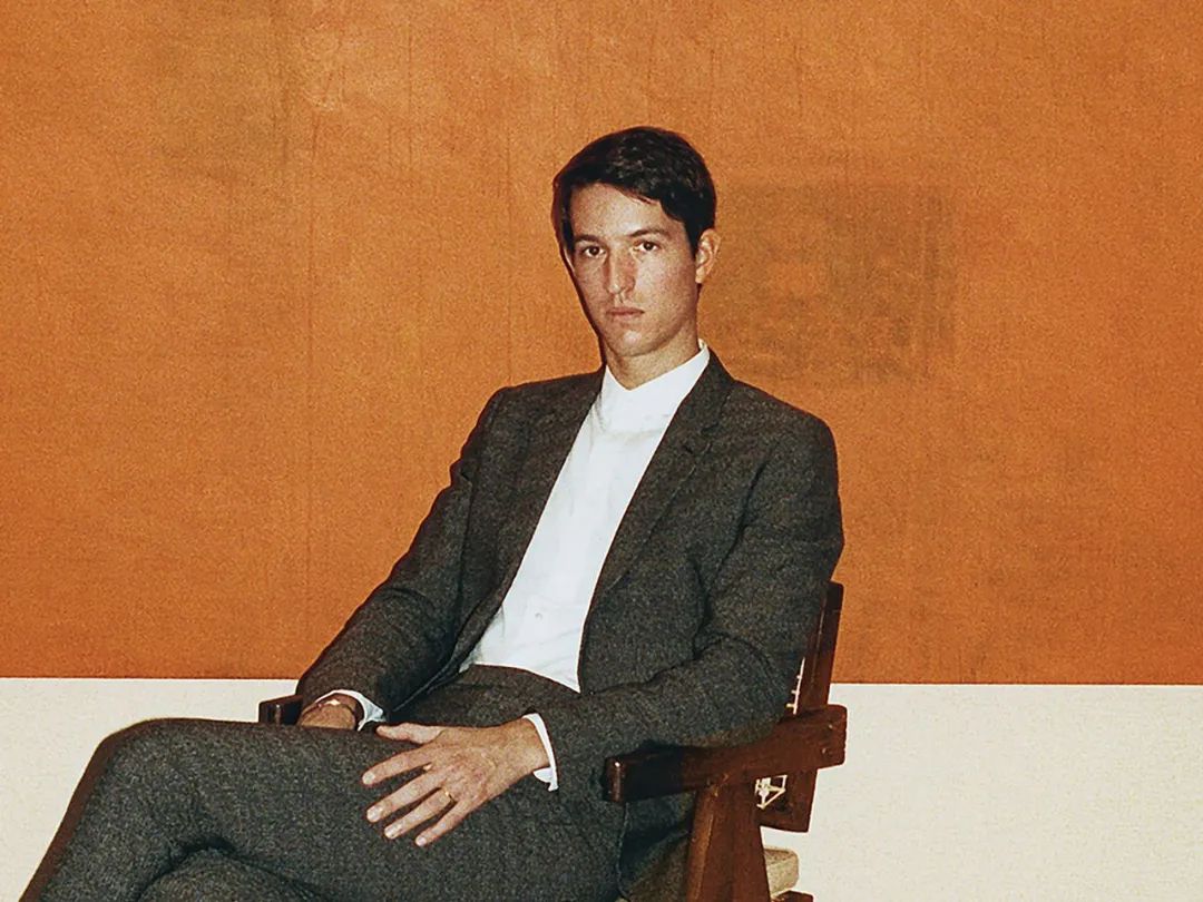 LV四少27岁女友曝光，吊打太子妃