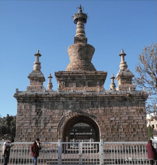 云南古建筑名单大全,云南古滇墓葬群