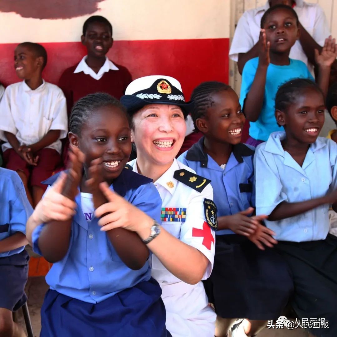 危急时刻他们筑牢生命屏障,守护群众安全他们冲在抗洪一线