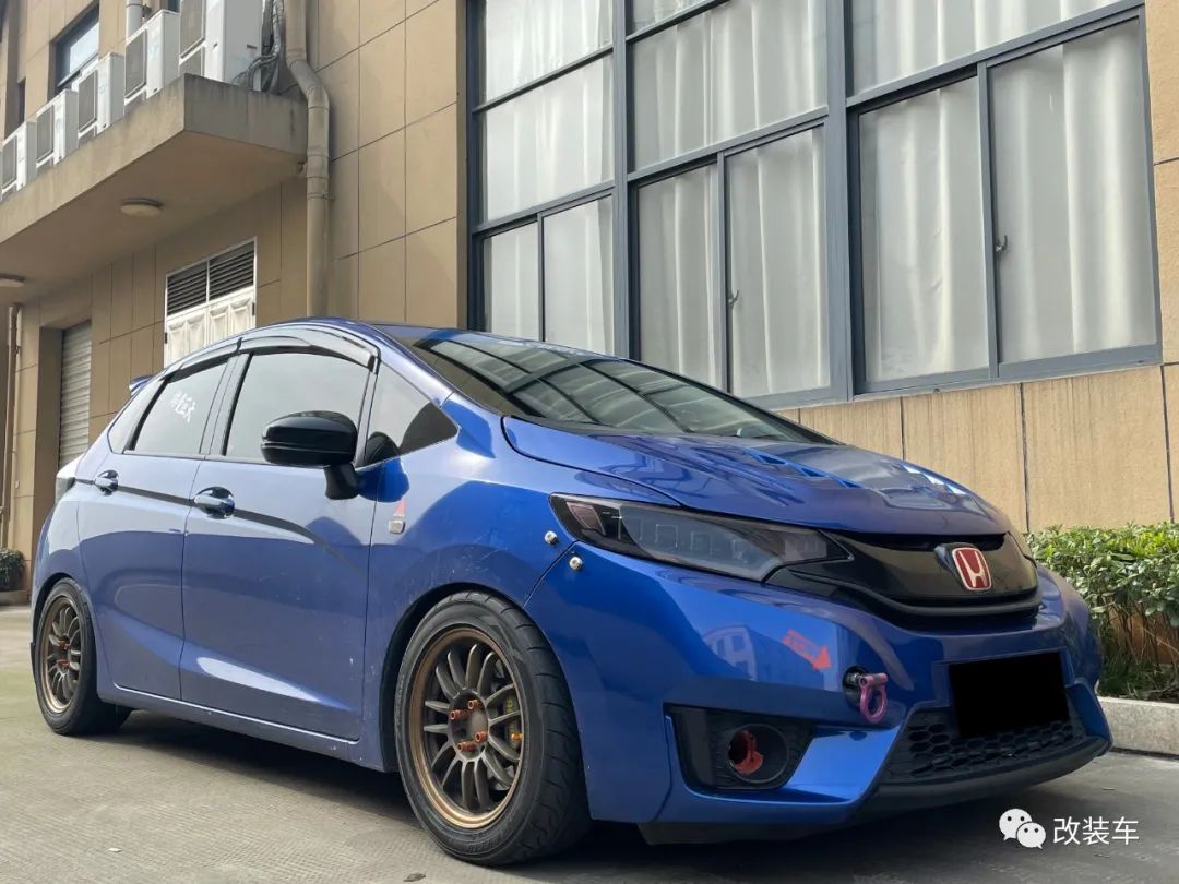第四代全新飞度曾经的平民超跑gk5,18款本田飞度gk5舒适版改装