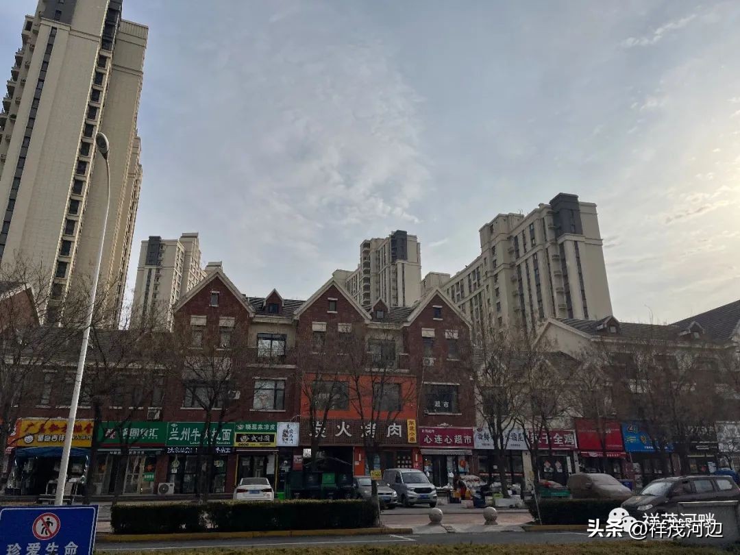 山东青岛业主拒交高价物业费,青岛高新区物业费最高的小区