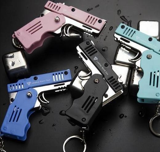 男子卖玩具枪获刑律师求法官,枪形钥匙扣获刑