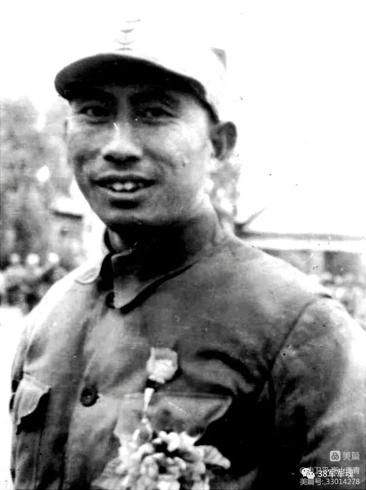 抗日战士的爱情故事,抗战老兵回忆抗日女兵