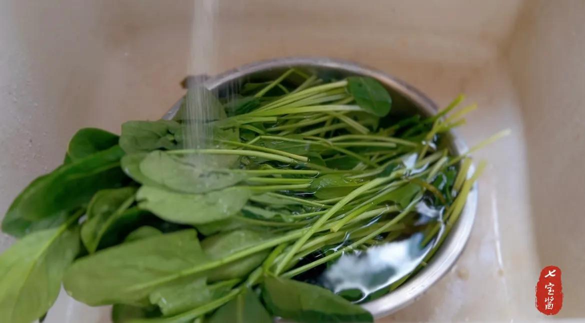 春天吃什么菜护肝明目,春天多吃这种菜清肠刮油营养