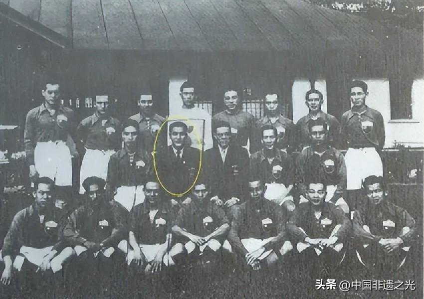 中国有球王贝利吗,世界上真正的球王是谁