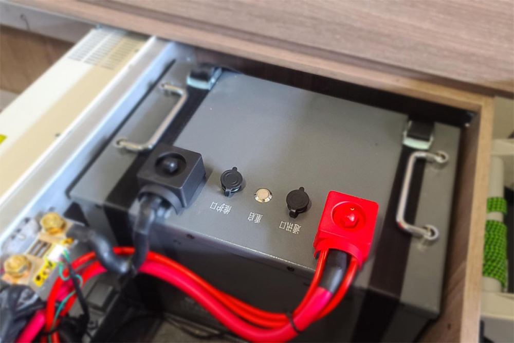 麦卡佰客远征越野房车价格,麦卡越野升顶四驱房车