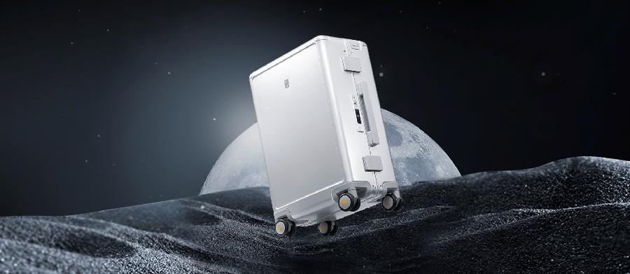 从明星到大咖，为何大家都喜爱“箱包界的苹果”？