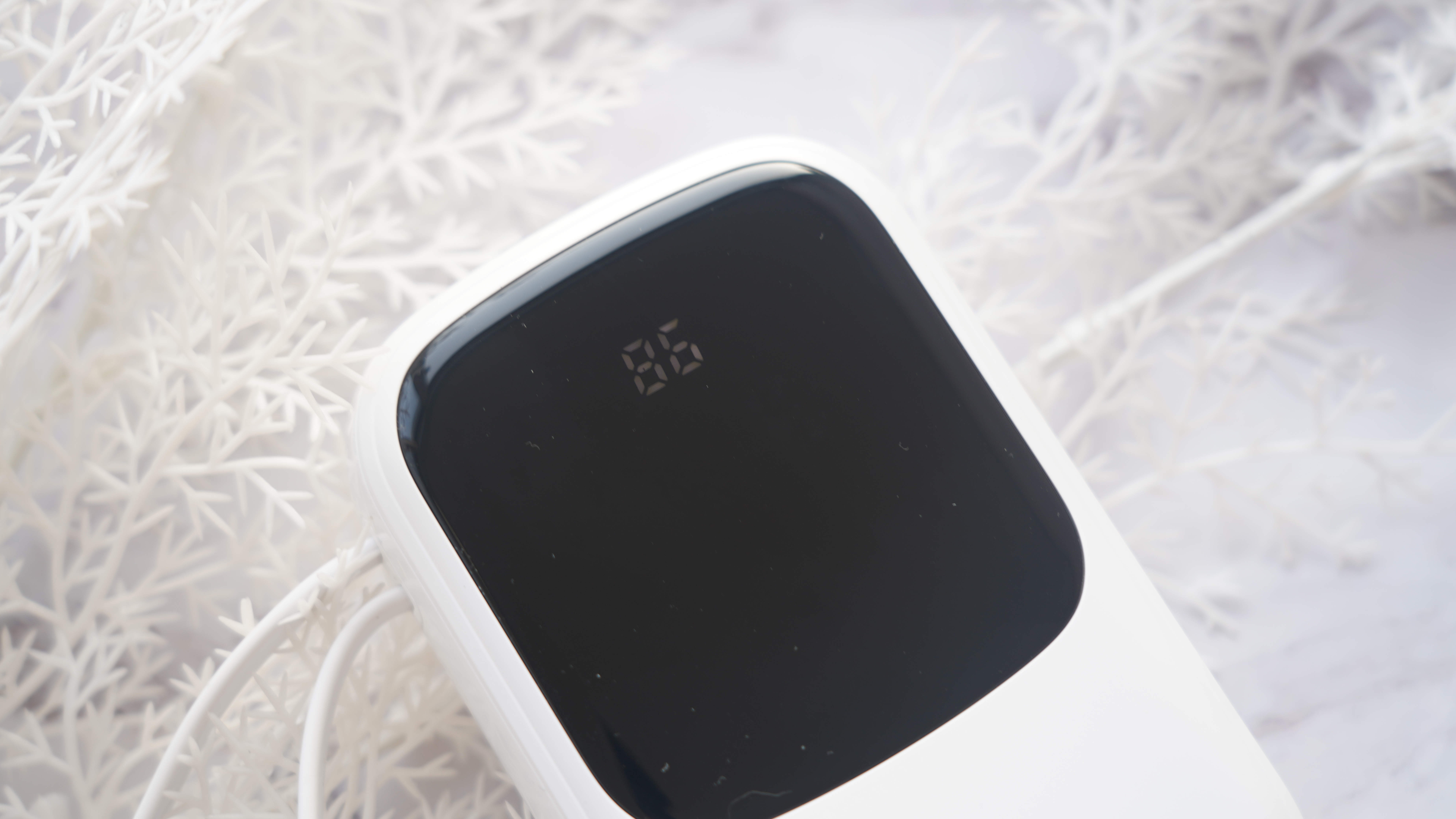 有科技感的充电宝,充电宝科技感超大容量