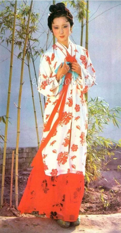 红楼梦人物关系超详细解读,红楼梦中人物的年龄及生日