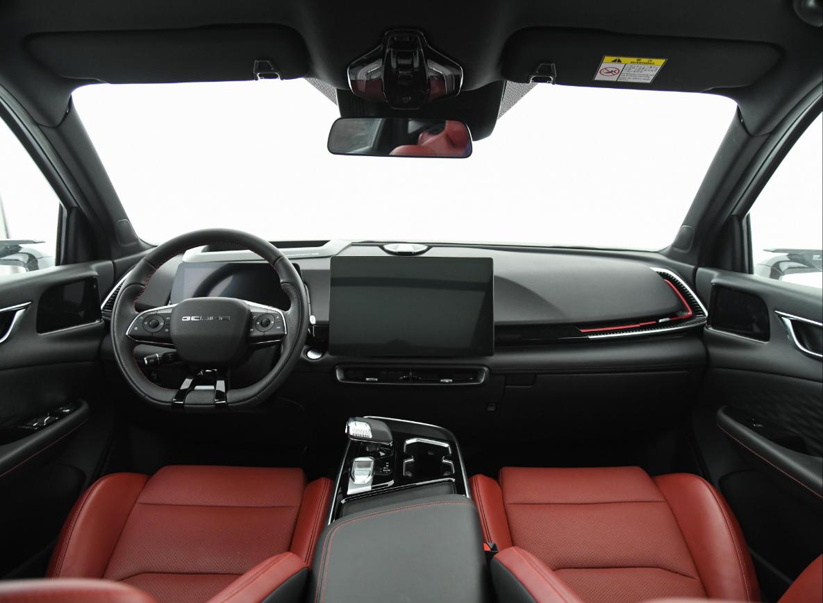 北汽魔方1.5t发动机和哪款车一样,北汽魔方1.5t加速几秒破百