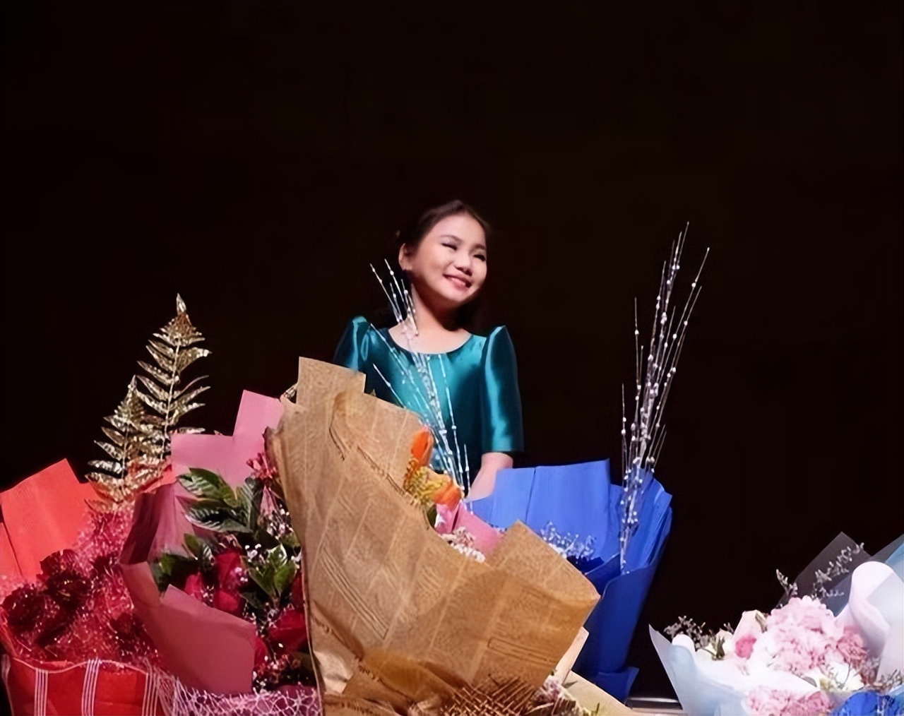 伟人唯一曾孙女，外貌神似杨开慧，14岁气质高雅颇具艺术天赋