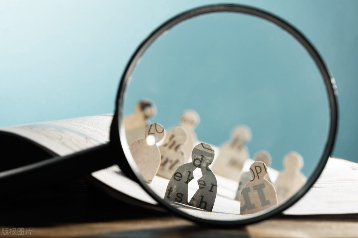 hr邀约面试却不说底薪,邀约面试要不要谈薪资