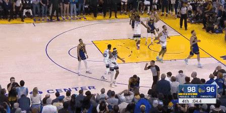 nba詹姆斯最新比赛记录,nba詹姆斯今日比赛集锦