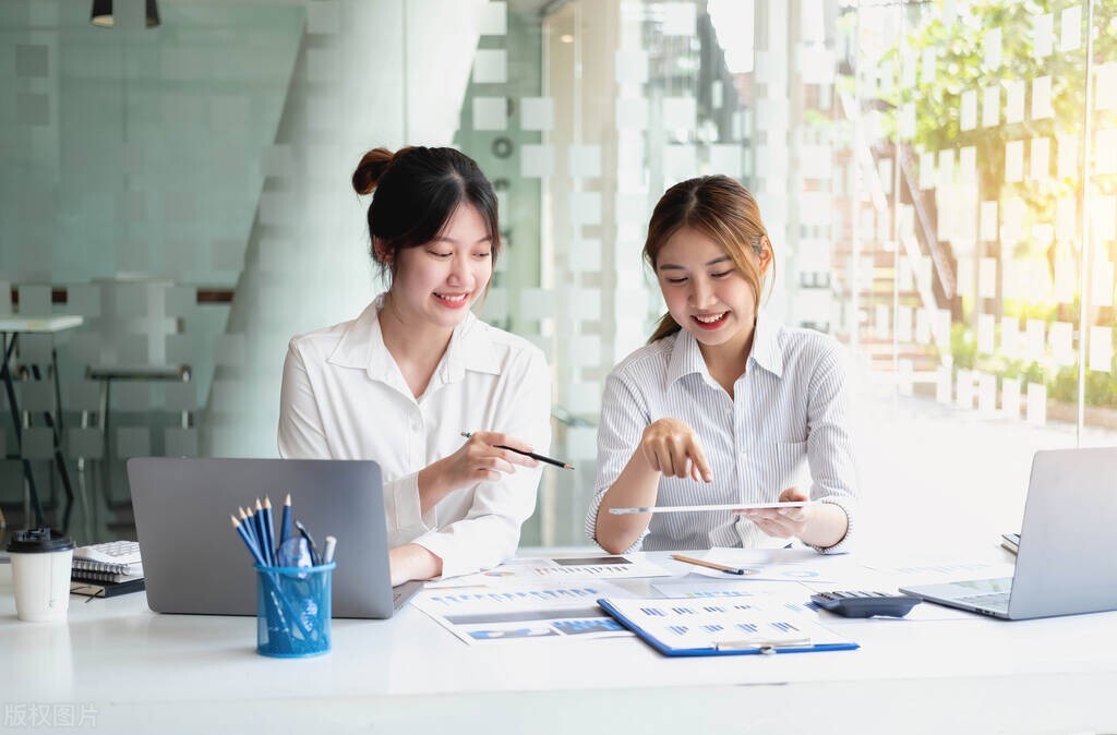 会计专业未来就业及职业生涯规划,会计专业新手成长之路