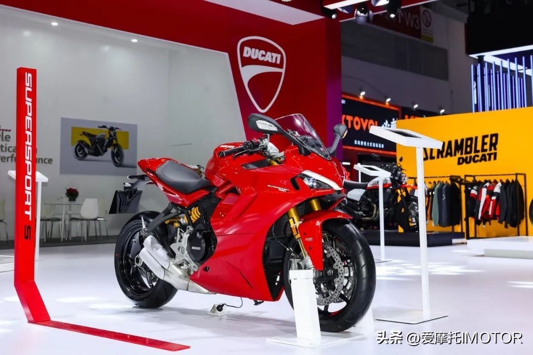 北京车展，杜卡迪上市全新大魔鬼DiavelV4