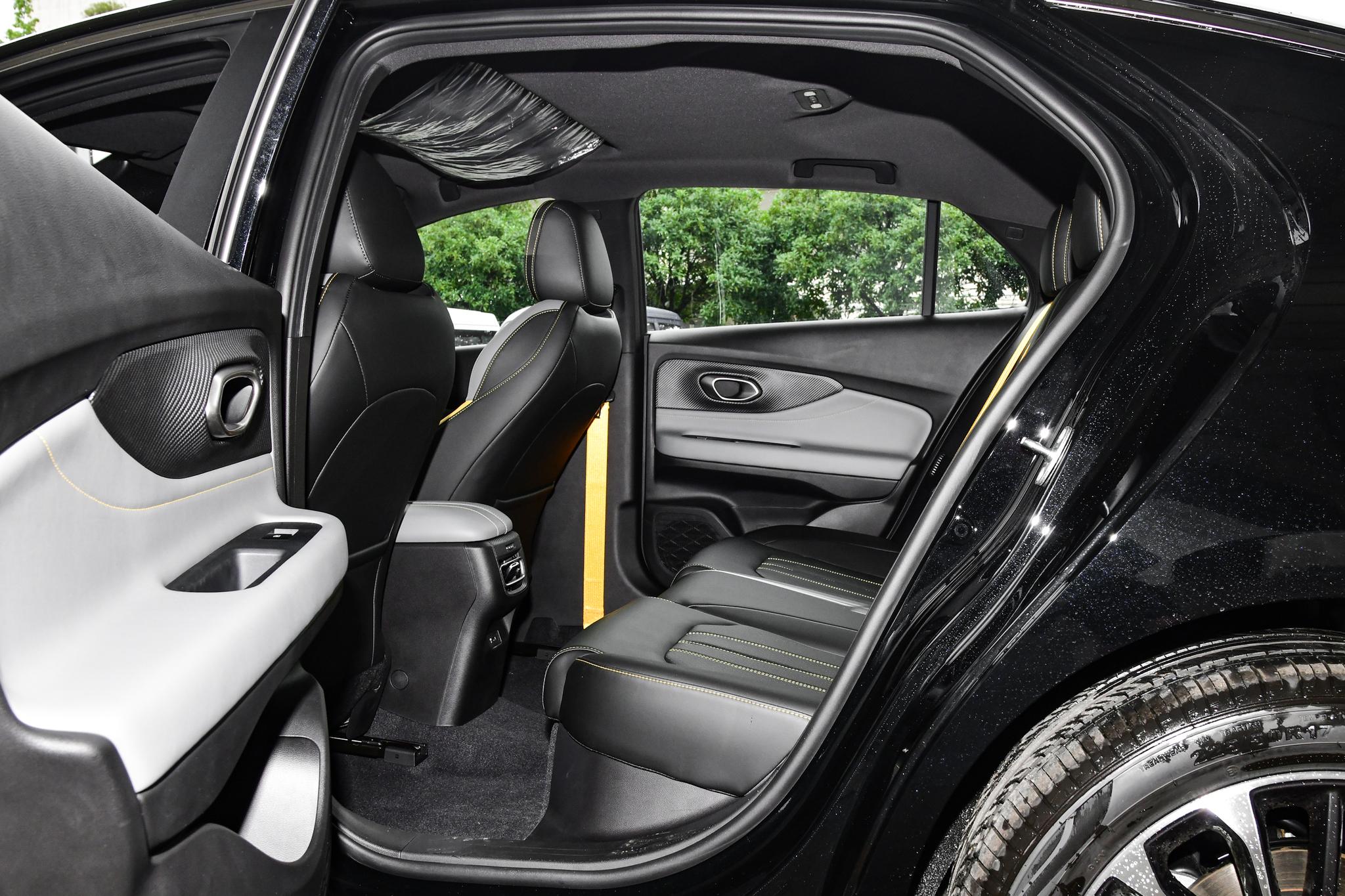 宽敞省油还运动10-15万家轿大推荐,居家代步就选它大气稳重德系品质