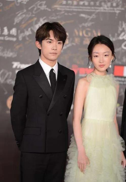 易烊千玺谦逊视频,易烊千玺的低调