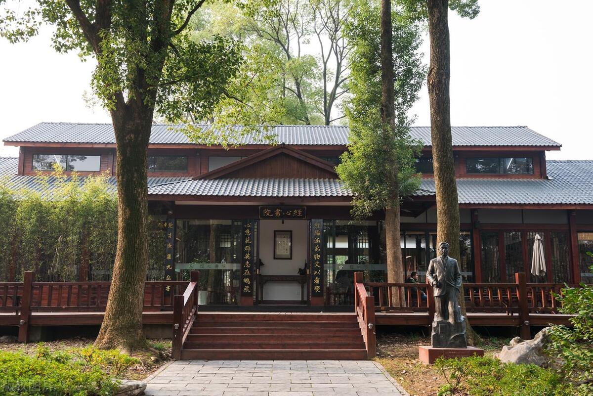 中国古代十大书院简介,中国历史上有几个出名书院