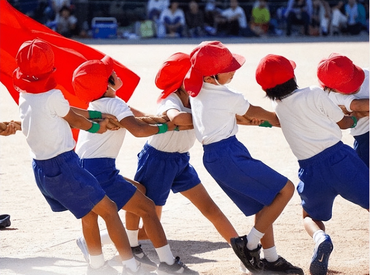 爸爸拍坏人女儿却被偷走完整版,日本爸爸偷拍孩子