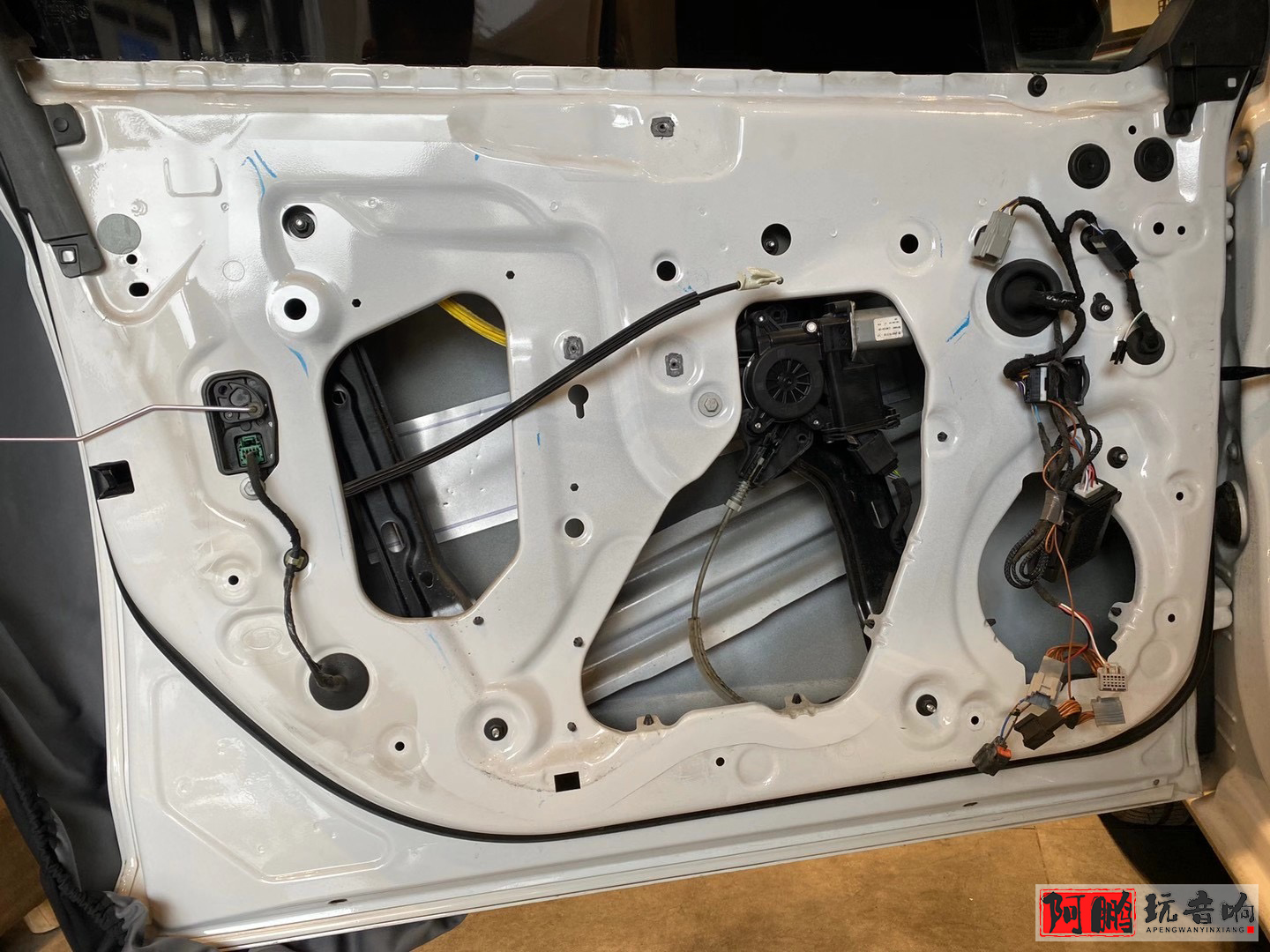 别克威朗pro音响调节最佳效果,汽车音响改装五菱缤果