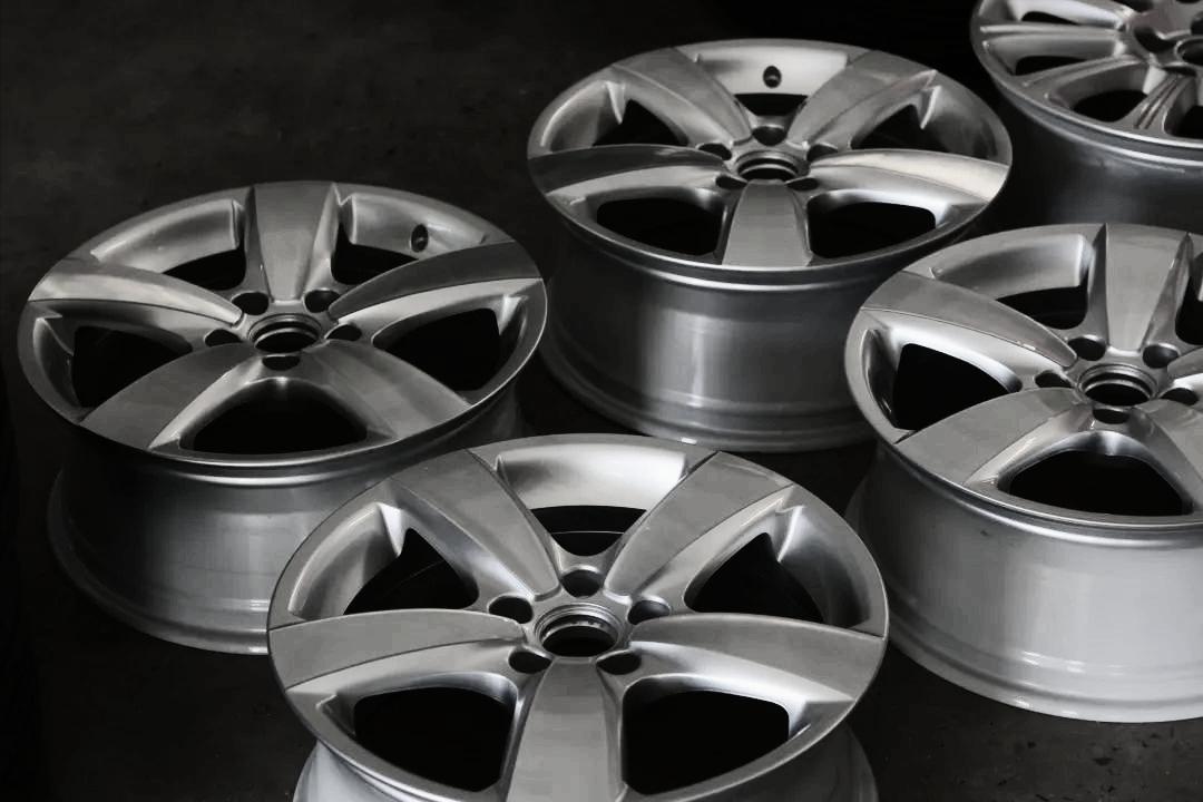 12年大众途观二手车翻新,大众途观外观塑料件翻新