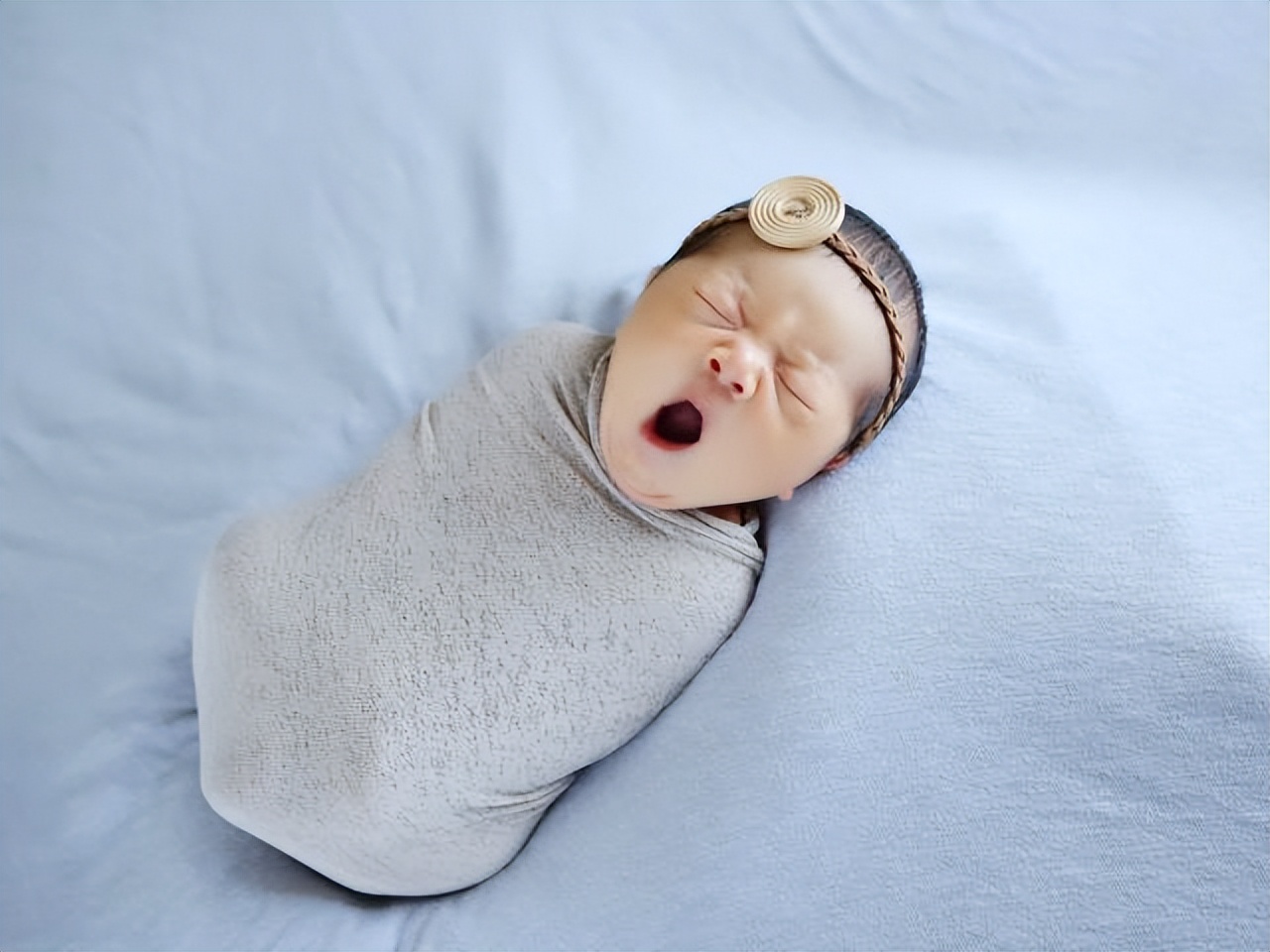 漫谈礼仪视频,中国民俗礼仪之出生礼