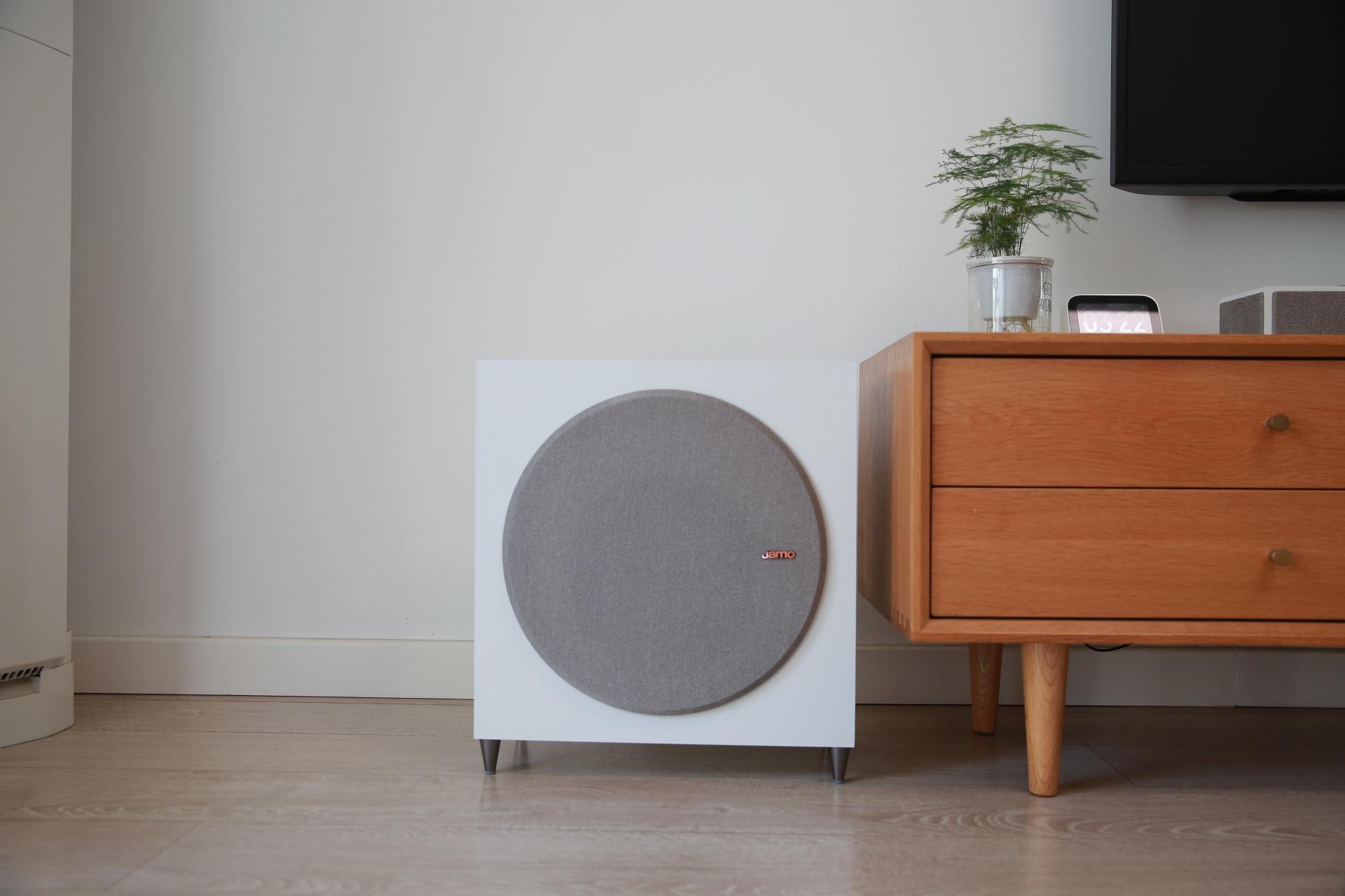 尊宝hcsb5回音壁测评,让你体验家庭影院的感觉