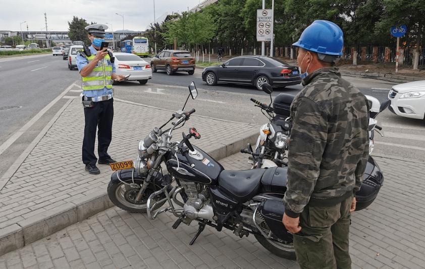 旧摩托卖破烂了怎样走报废手续,摩托车报废卖废铁了怎么销户