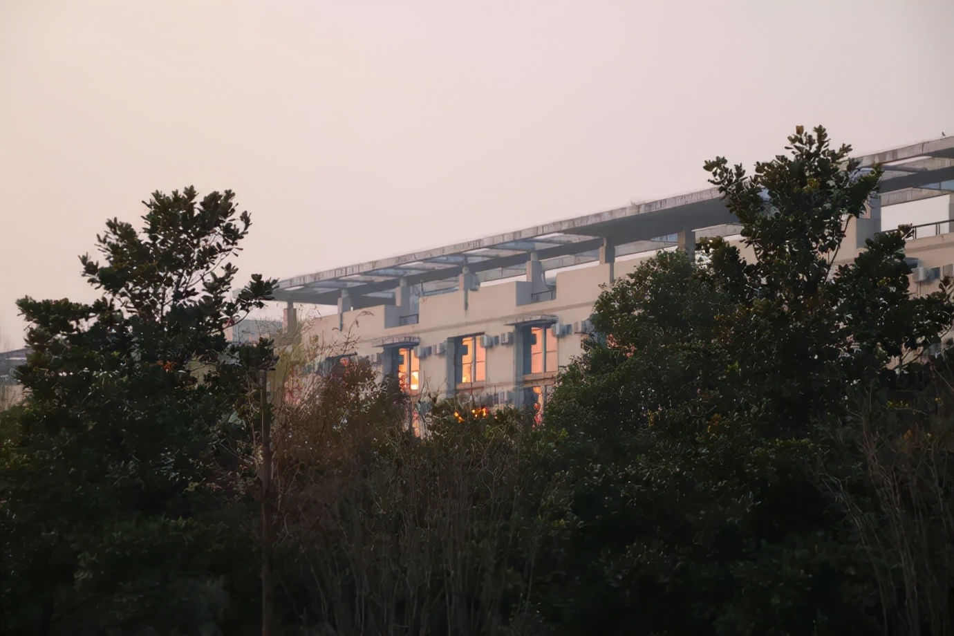 瓒崇悆缁忕悊澶х綏,瓒崇悆缁忕悊缃楃撼灏斿