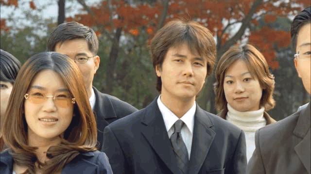 21年前，她一脱成名，尺度之作被称为“两性关系教科书”