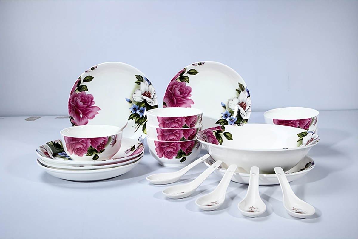 骨瓷餐具好吗,骨瓷哪个品牌比较好