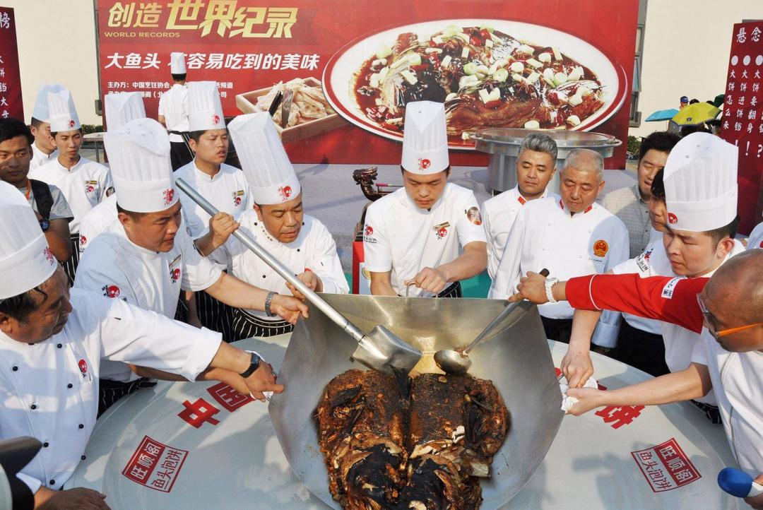 深圳90后女老板做餐饮的心路历程,餐饮老板娘的心酸没人懂
