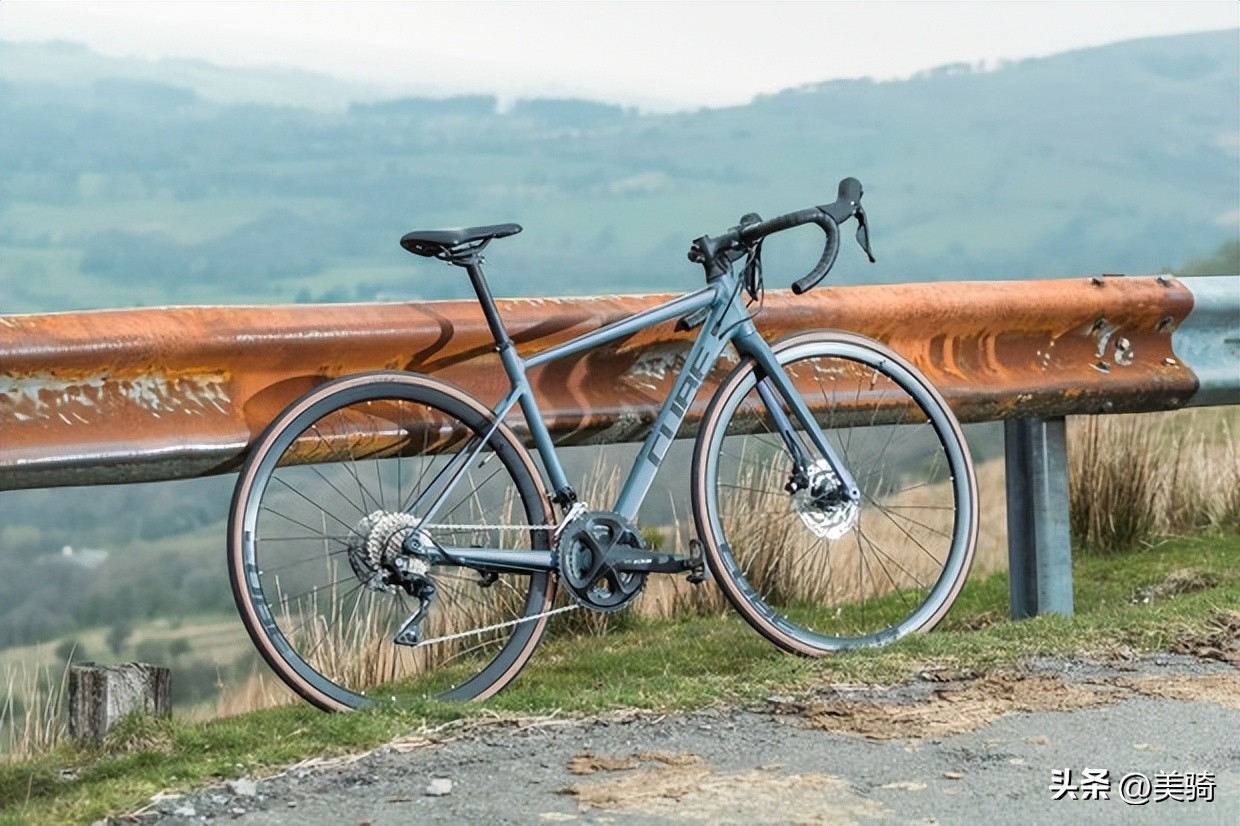 外媒评测2021年最佳公路车,最具有性价比的入门公路车