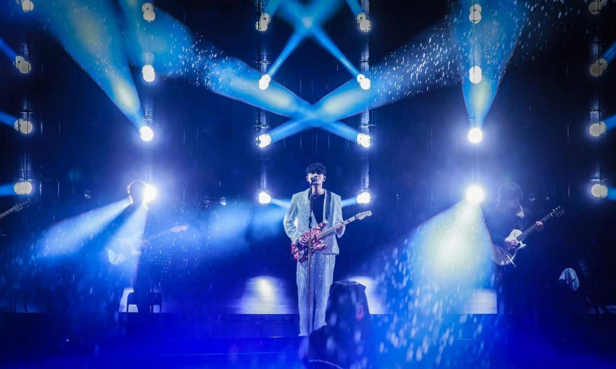 李荣浩纵横四海巡演成都,李荣浩纵横四海巡演大连站