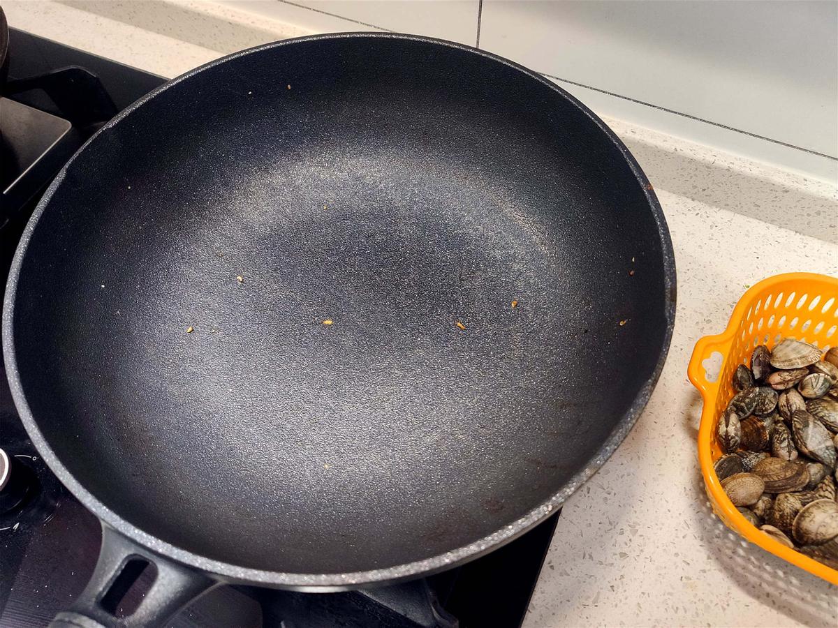 大魔王炒菜锅,九阳大磨王不粘锅二代和苏泊尔