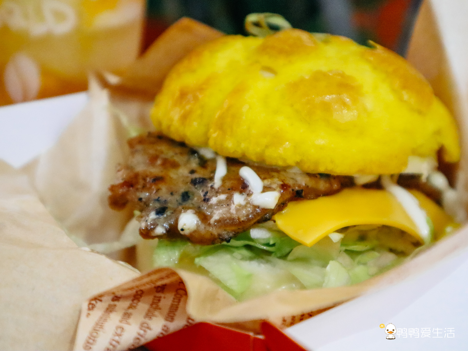 打工人的午餐，不妨来吃个旺来菠萝包，好运来！