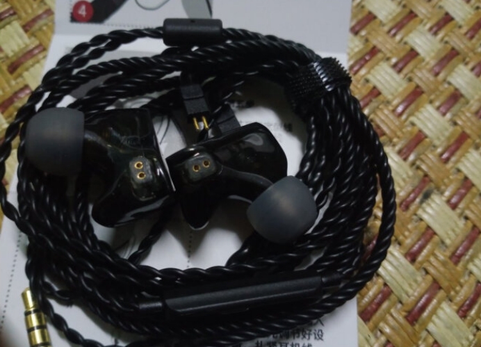 高音质有线耳机推荐100左右,发烧友高音质耳机有线
