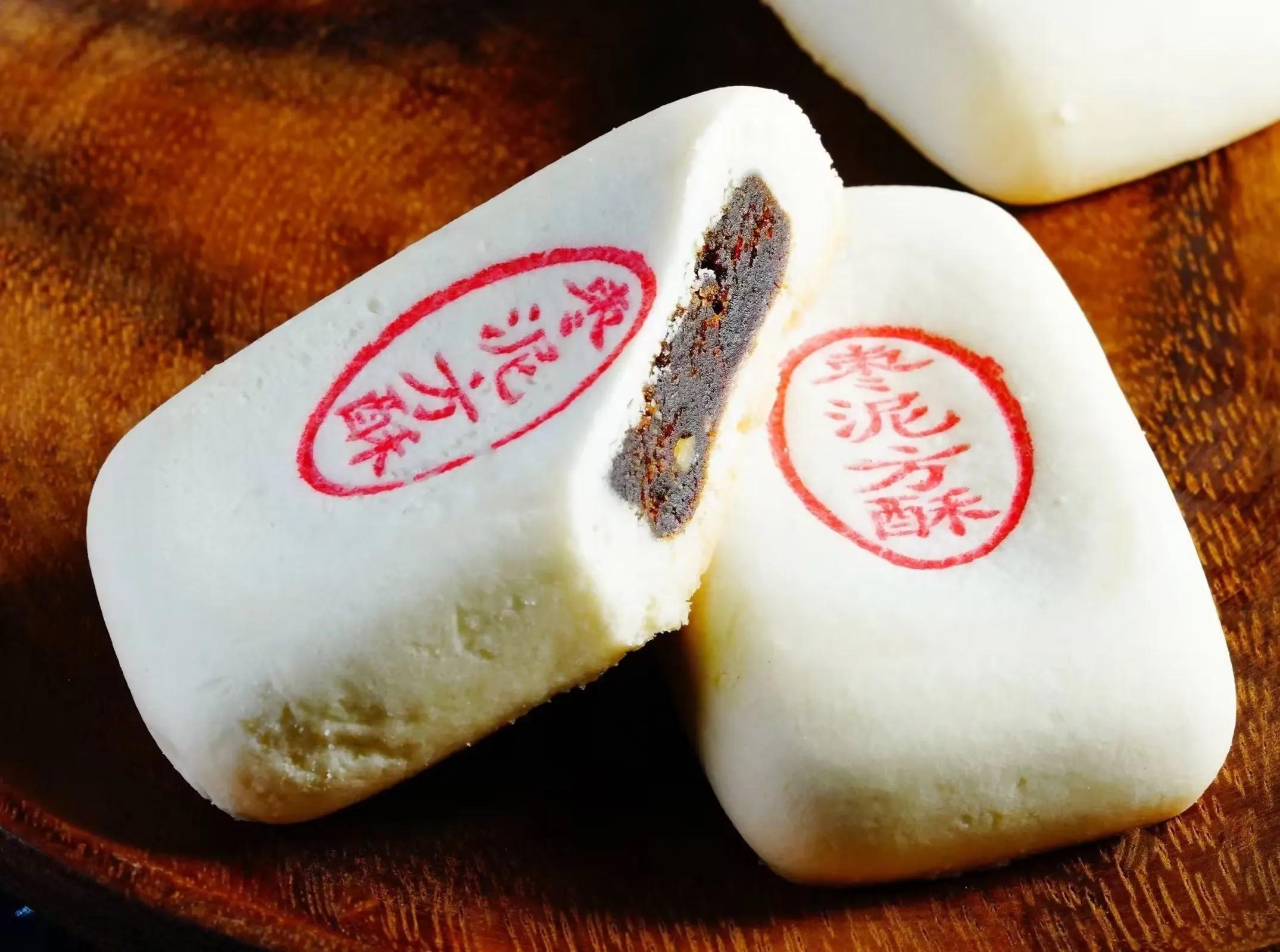 面包老化后的特点有,面包老化后怎么变松软