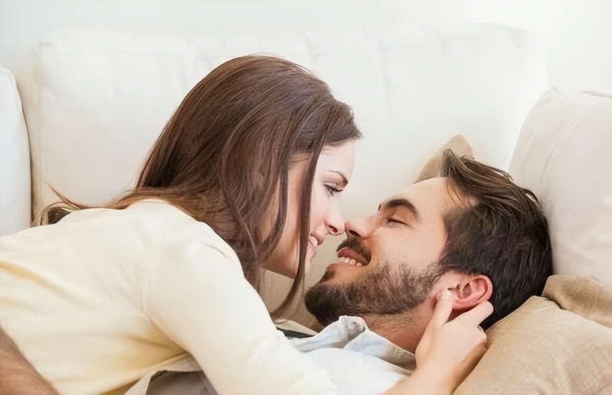 女性为什么渴望异性,为什么女性总是渴望丈夫爱她