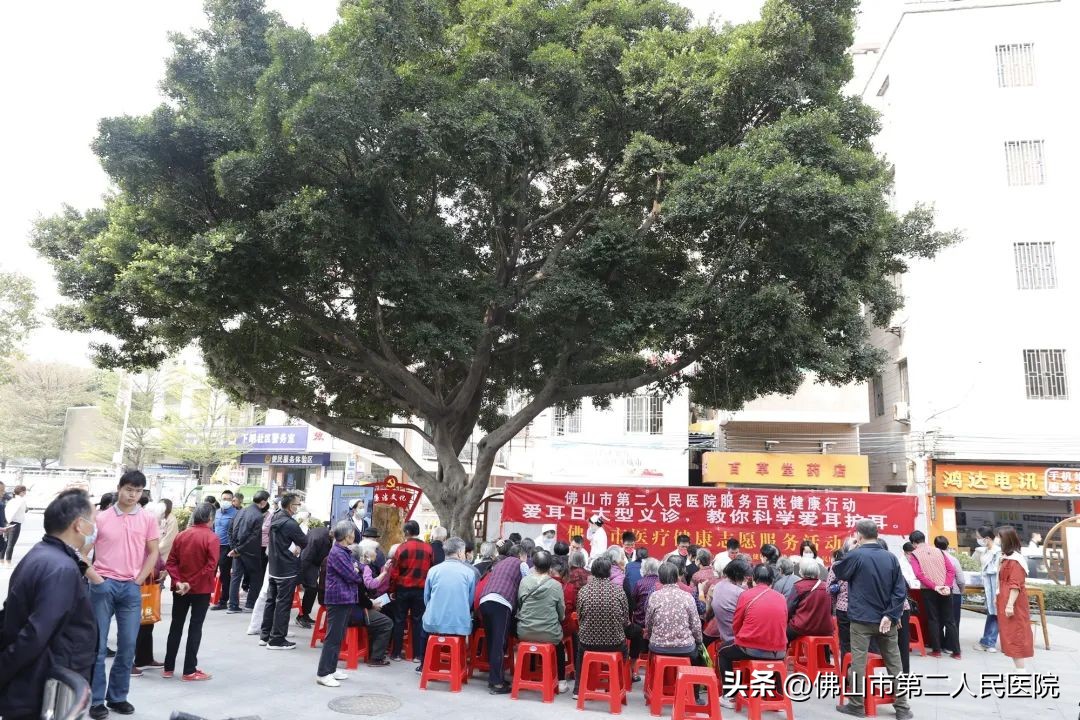 阿伯耳聋十年不医难回转，医生：听力问题黄金治疗期为72小时内