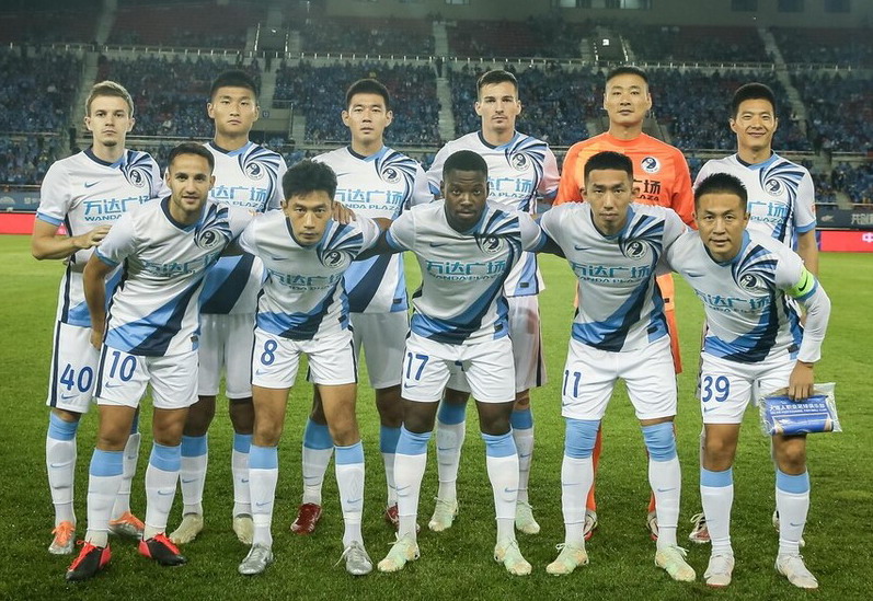 中超大连人PK深圳4大看点，谢晖力争双杀！全队如何悼念小王涛？