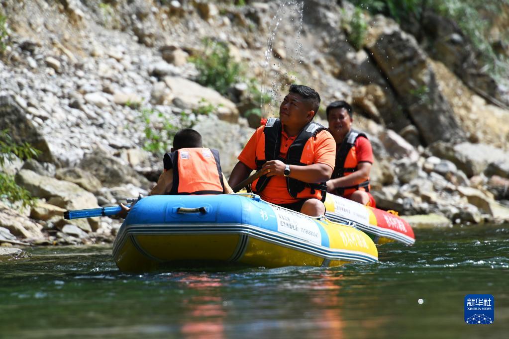 下一站旅行团,贵州夏日峡谷漂流