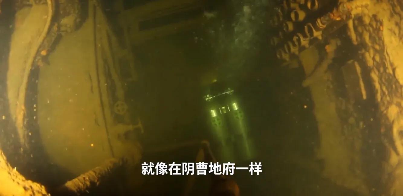 水下摄影的正确方法,水下摄影师的工作