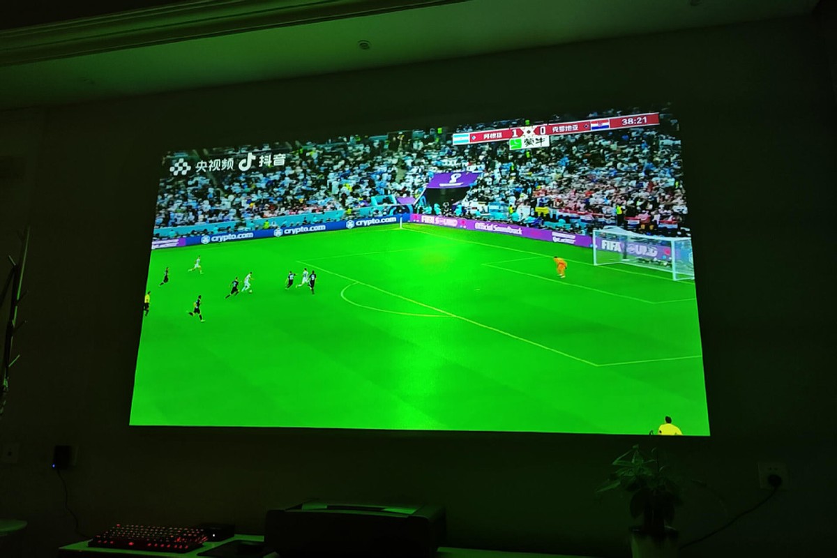 aoc投影测评,aoc短焦投影