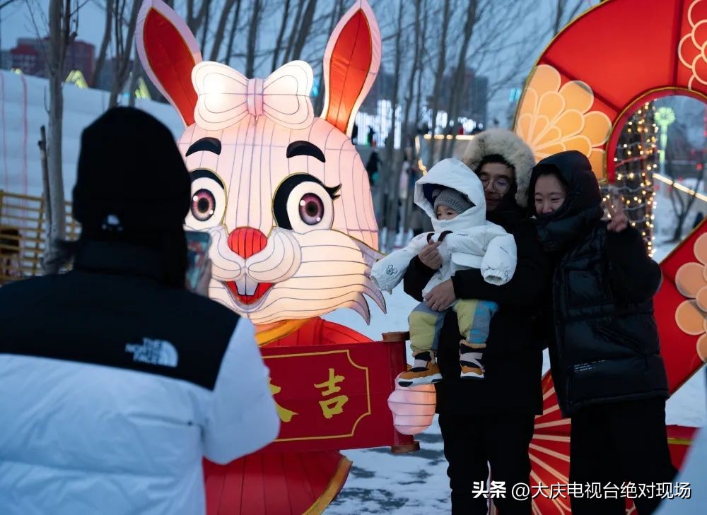 我们的节日|大庆共此时!张灯结彩闹元宵,载歌载舞庆佳节