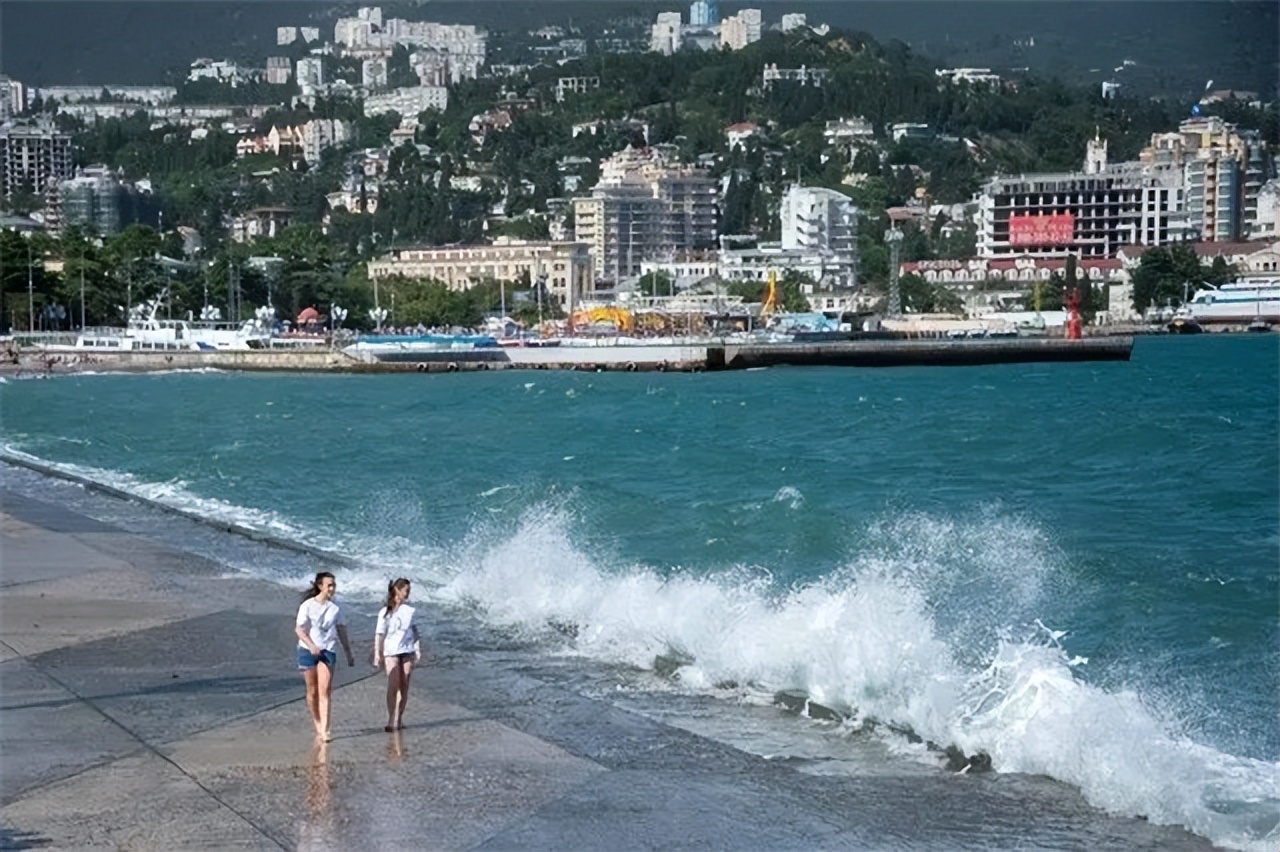 克里米亚是怎么回归俄罗斯的,克里米亚为什么并入俄罗斯