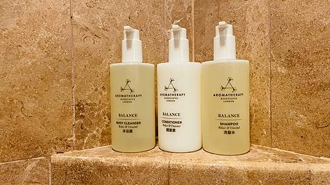 香港回归二十六周年庆典视频,香港jw万豪酒店房间介绍