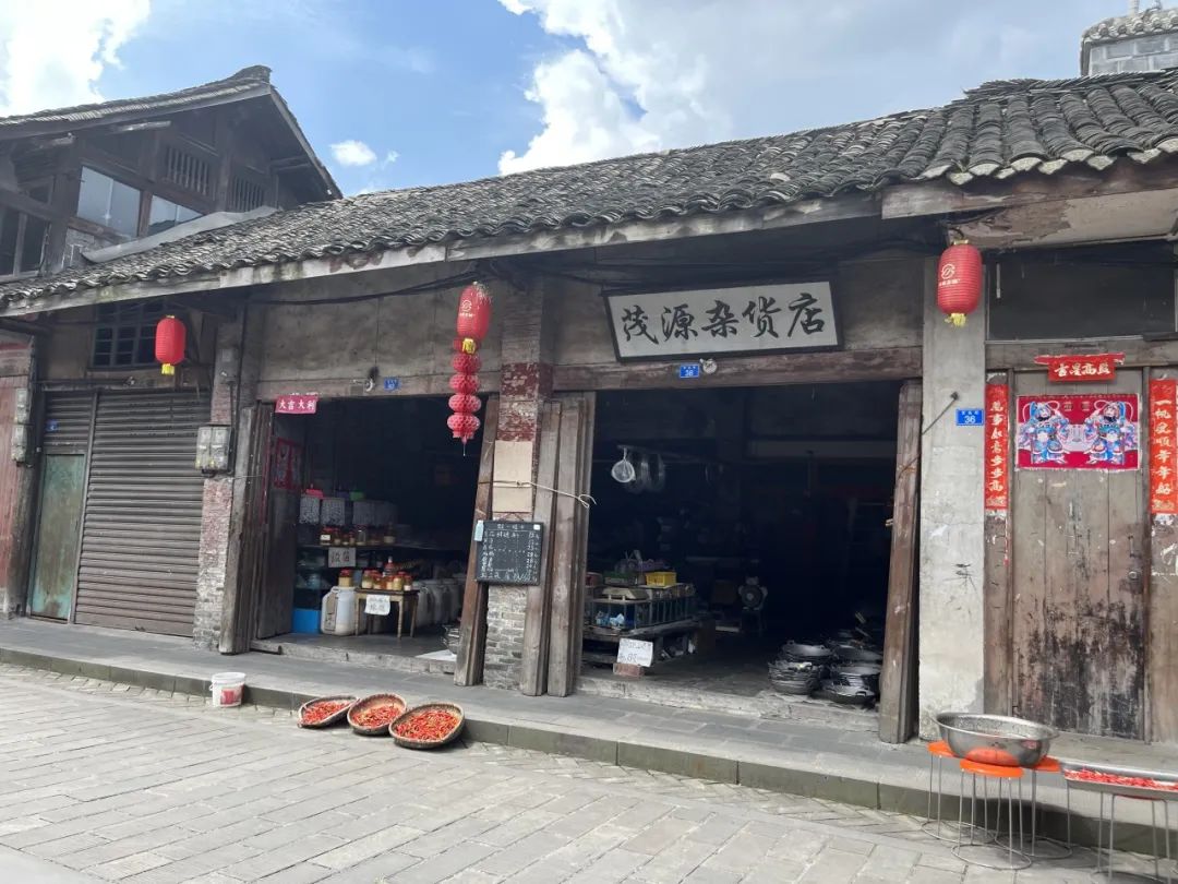 曾经繁华的小镇老街,曾经繁华的码头