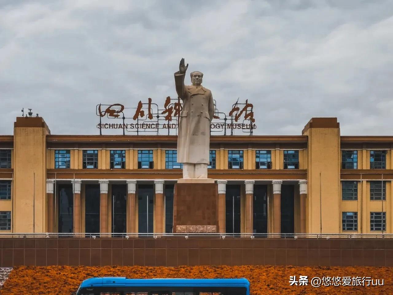 去成都旅游必去的十个地方,来成都必游之地有哪些